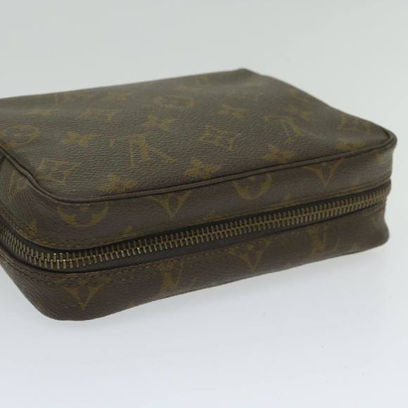 LOUIS VUITTON Poche Toilette Clutch Bag - Picture 4 of 16